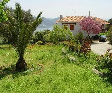 Chrissomallis Kalivia (Skiathos)