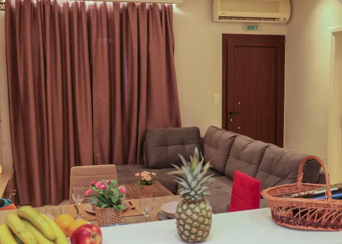 Chrissomallis Kalivia (Skiathos)