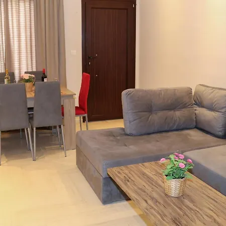 公寓 Chrissomallis