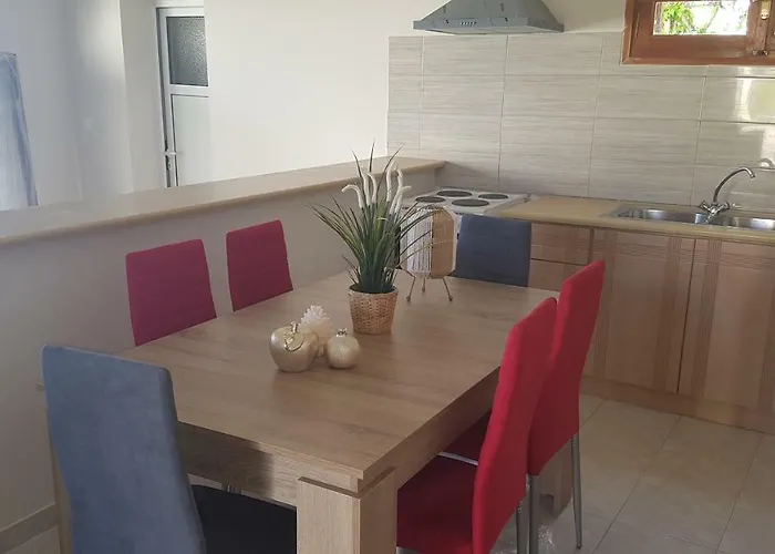 Chrissomallis * Kalivia (Skiathos)